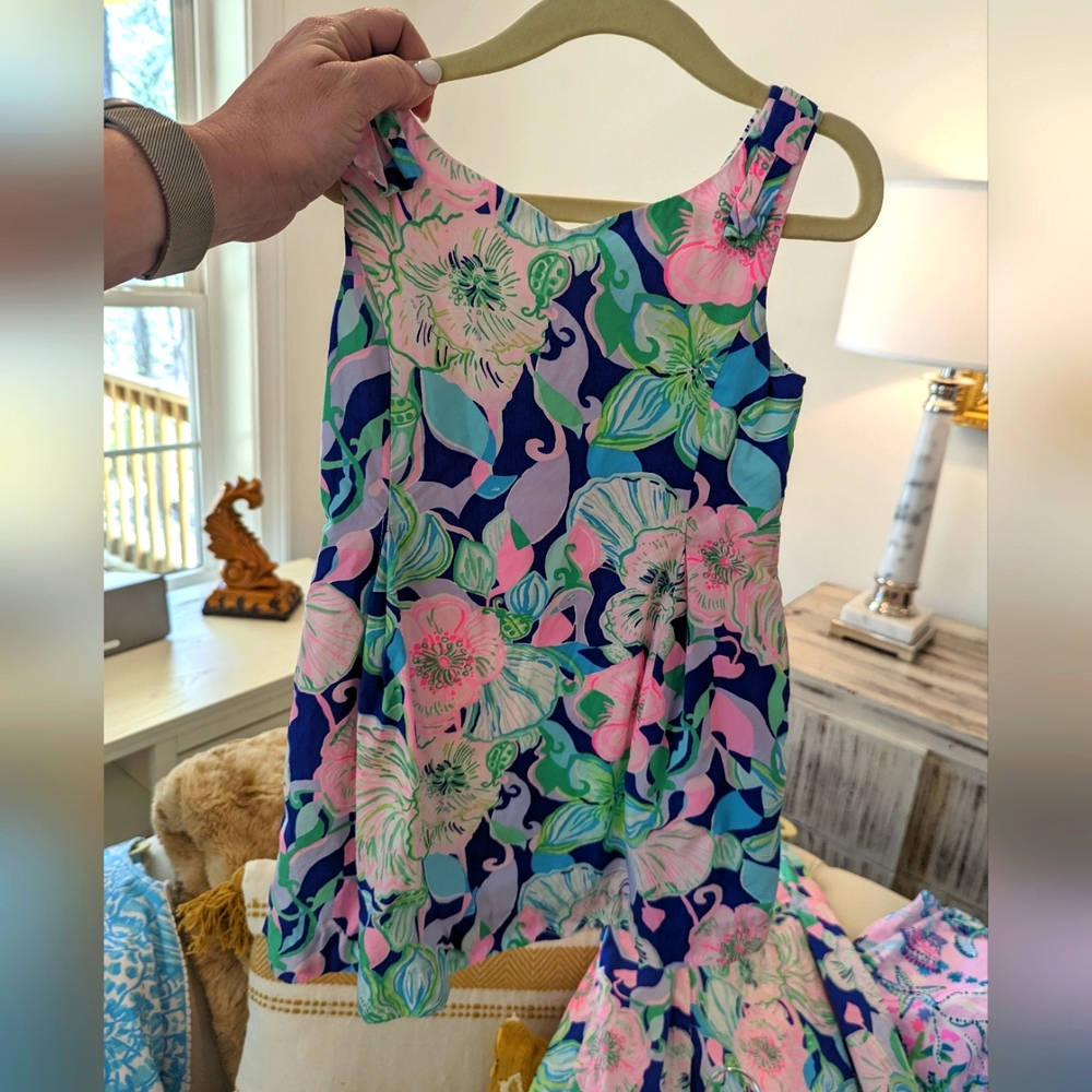 Size 5 Lily Pulitzer Dress with gold zipper